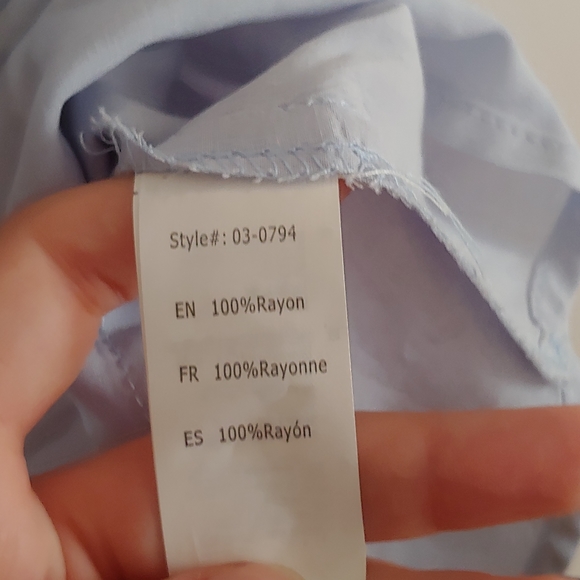 Blue sleeveless blouse - Picture 4 of 4